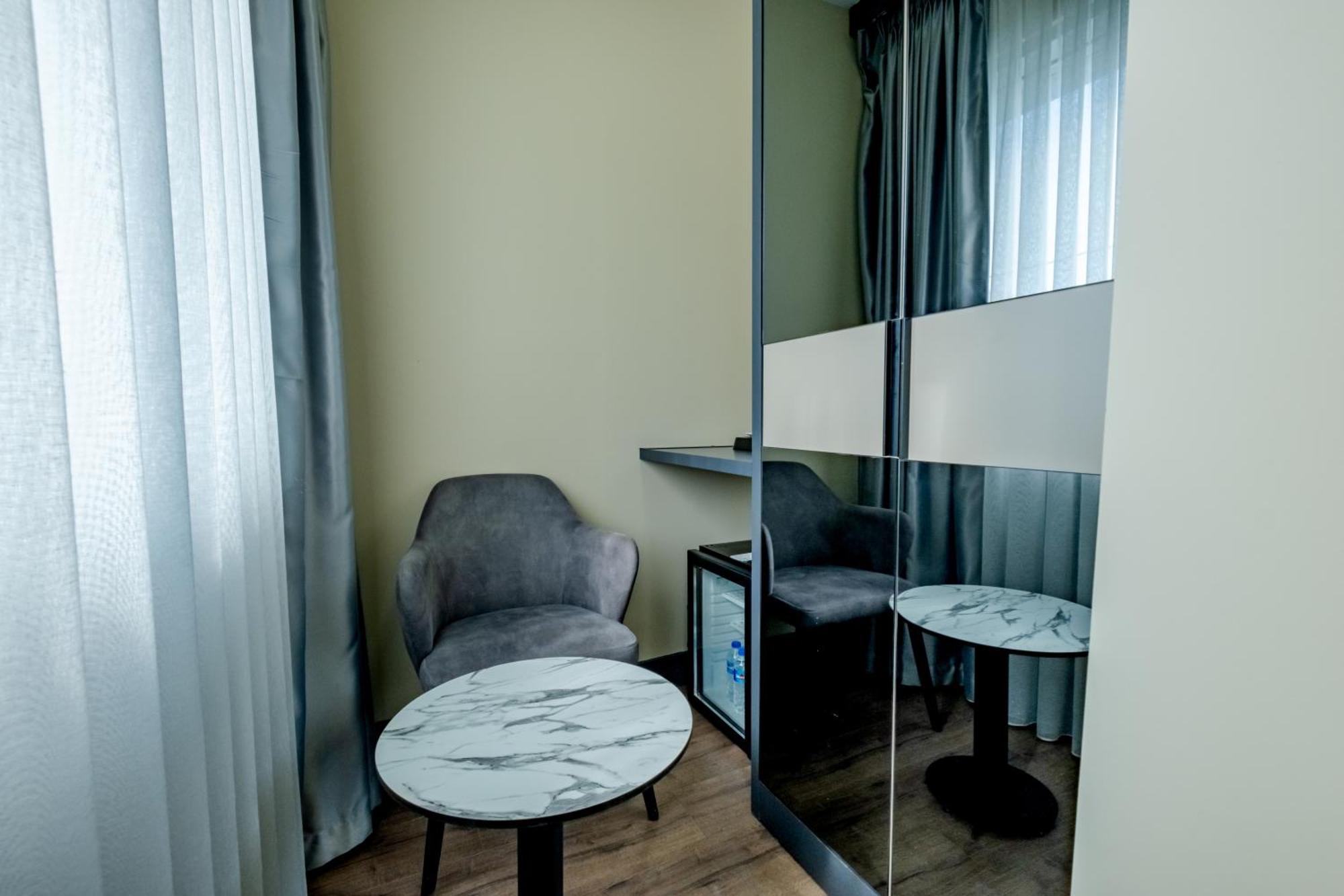 Frt Airlines Hotel - Istanbul Airport Arnavutkoy Kültér fotó