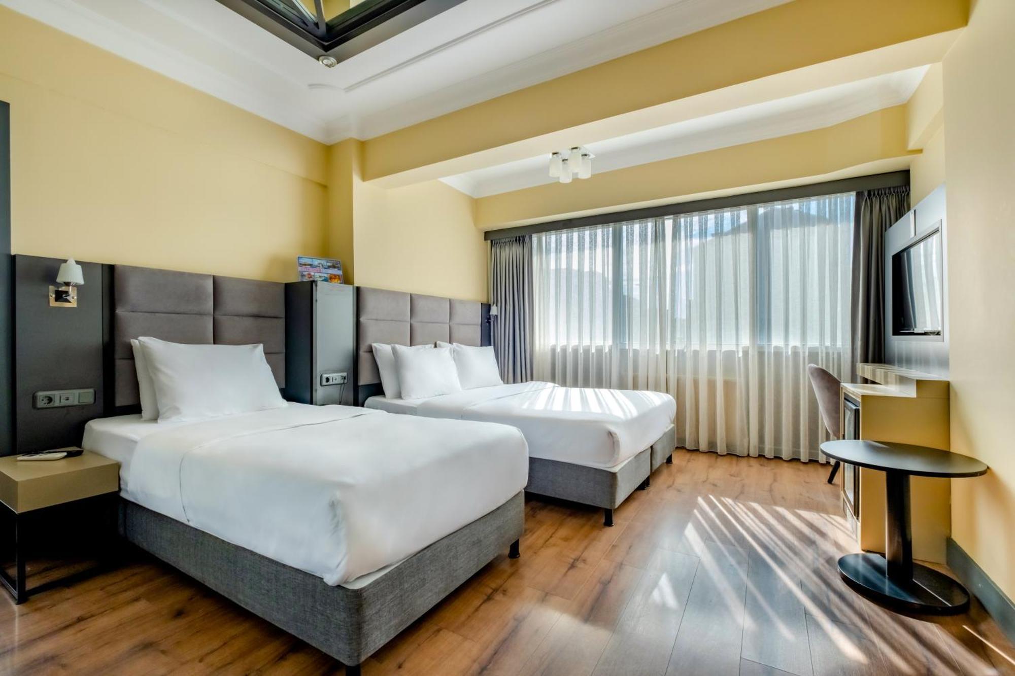Frt Airlines Hotel - Istanbul Airport Arnavutkoy Kültér fotó